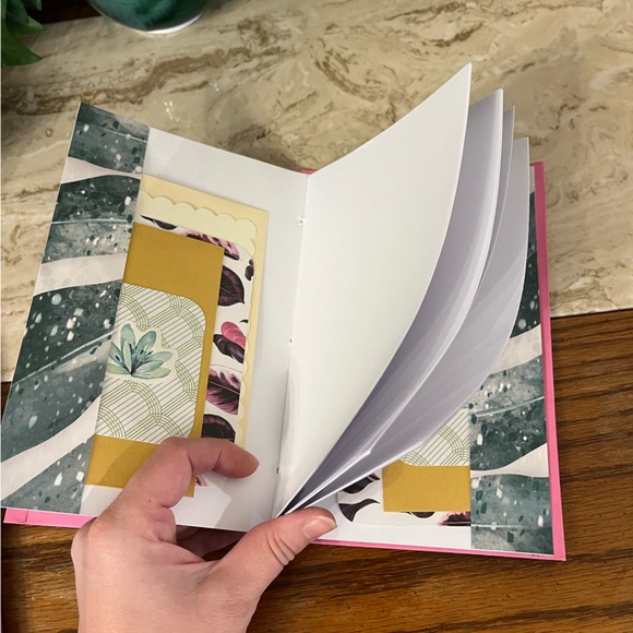 Choice of One Handmade Journal - Picture 7 of 8